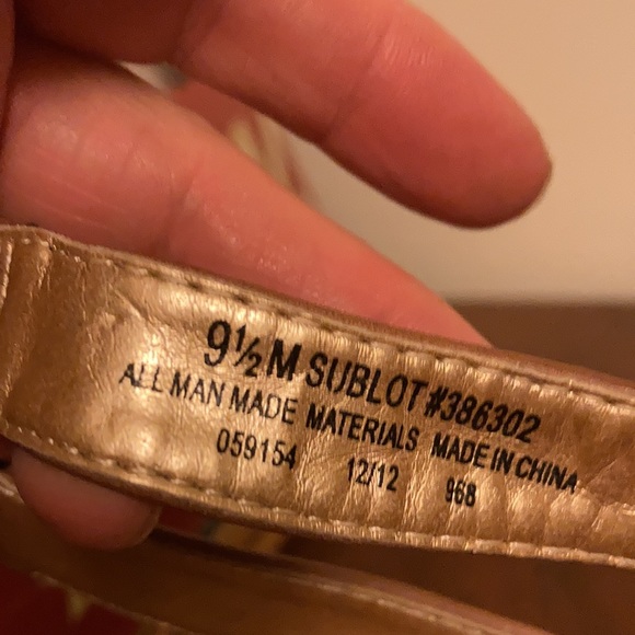 Betseyville wedge zipper shoes 9.5 - Picture 6 of 6